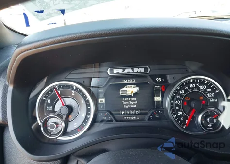 2022 Ram 1500 Lone Star 4X4 5'7 Box from USA, damaged, VIN 1C6SRFFM7NN284028